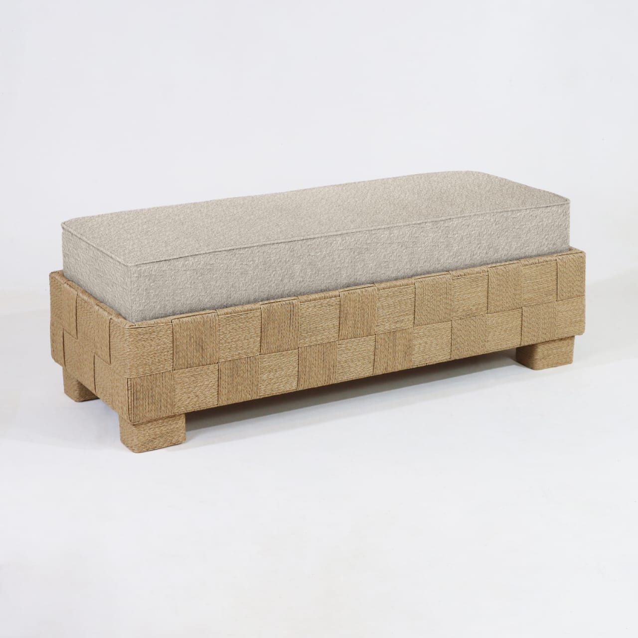 Naxos boucle bench