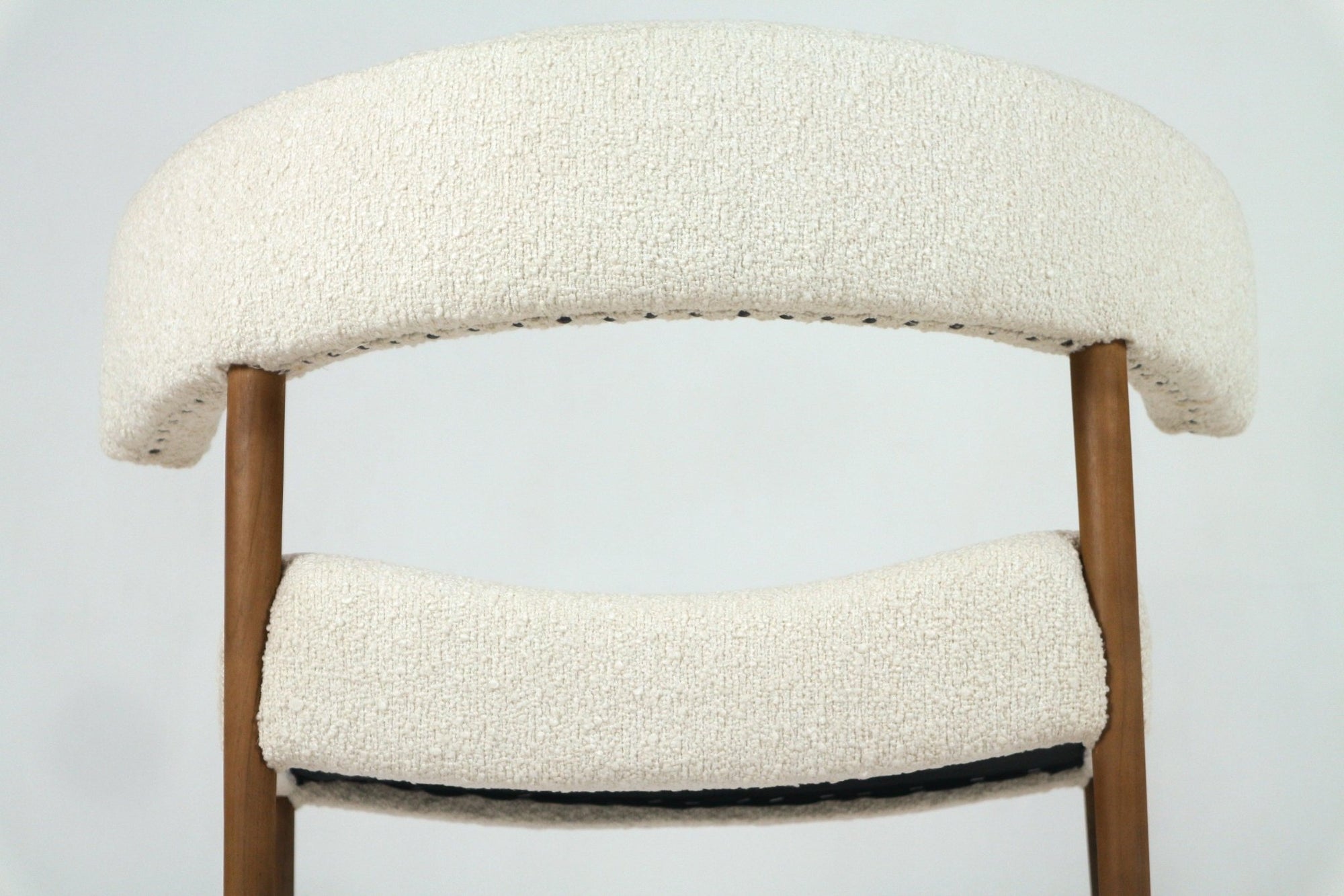 Ring Dining Chair with Alpaca Boucle - INTERIORTONIC