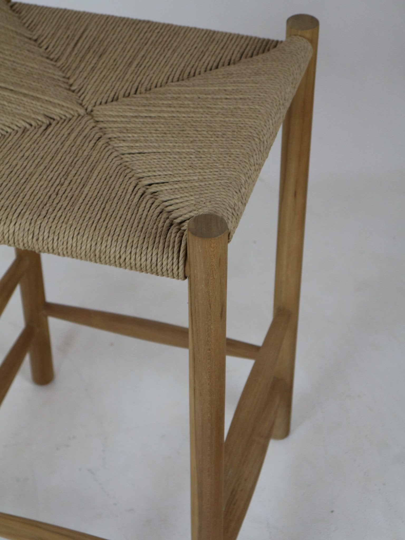 Sarla Natural Bar Stool - INTERIORTONIC