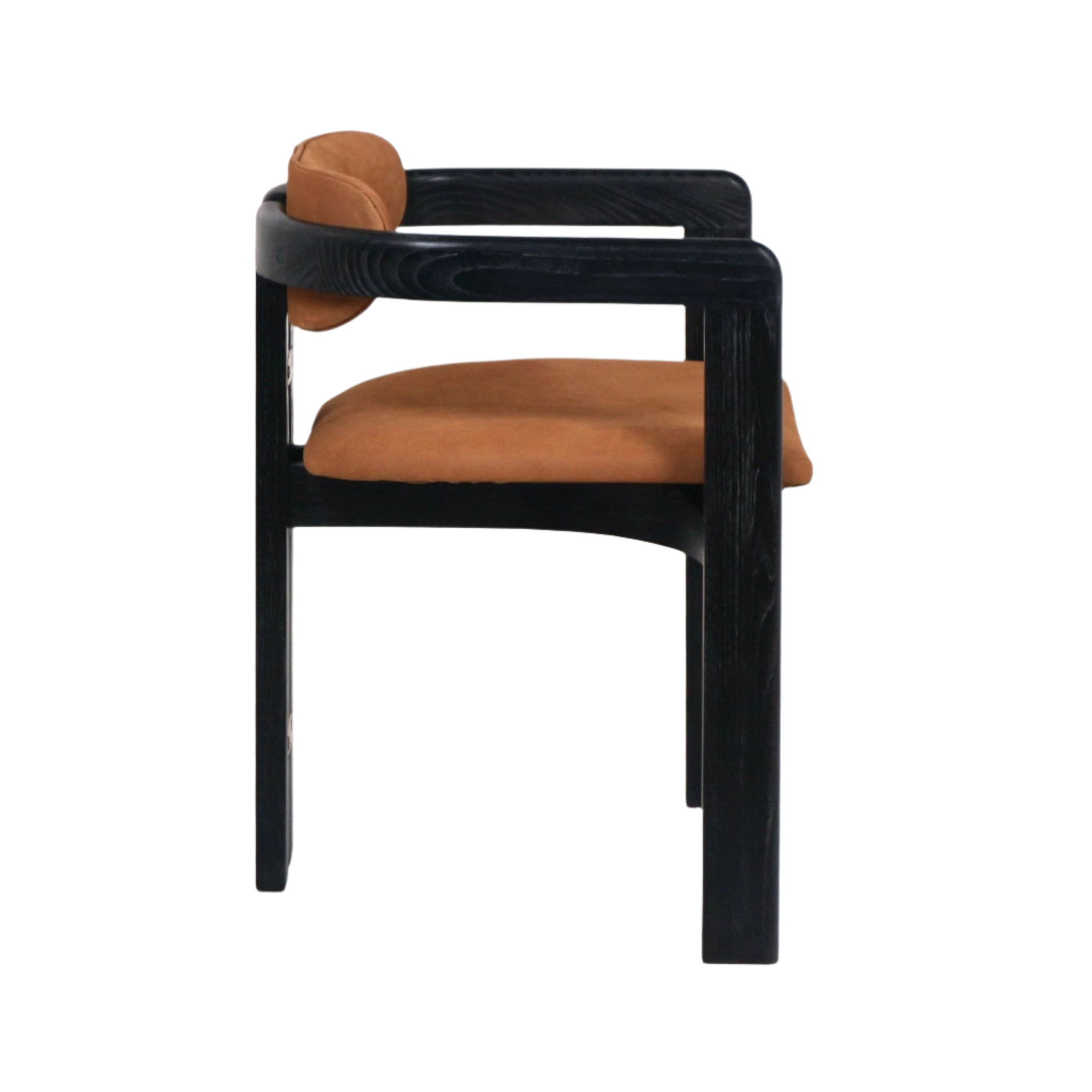 Side profile of a dining chair with a black teak wood frame and cognac nubuck-upholstered seat and low rounded backrest with integrated arm supports.