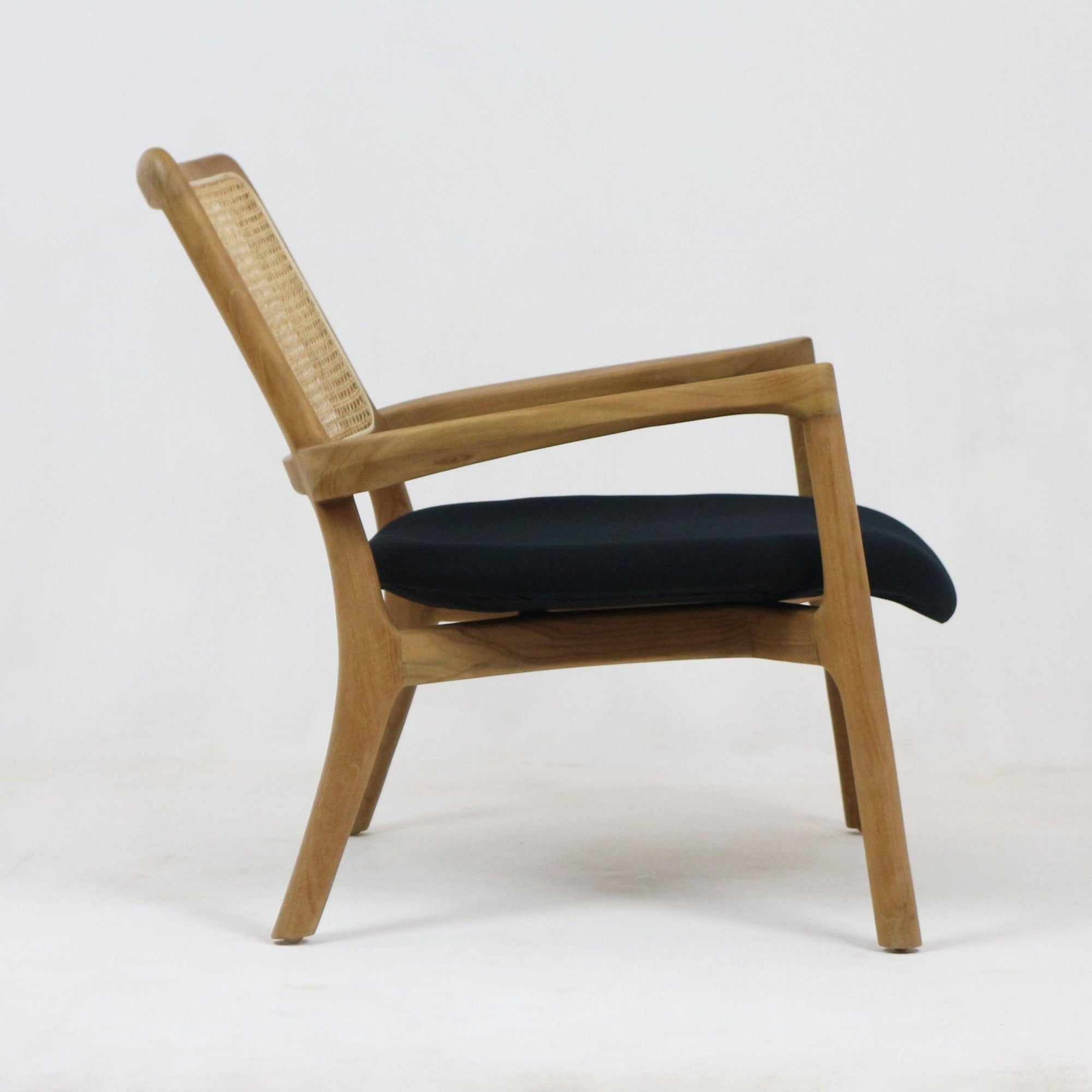 Tulip lounge chair in Teak - INTERIORTONIC