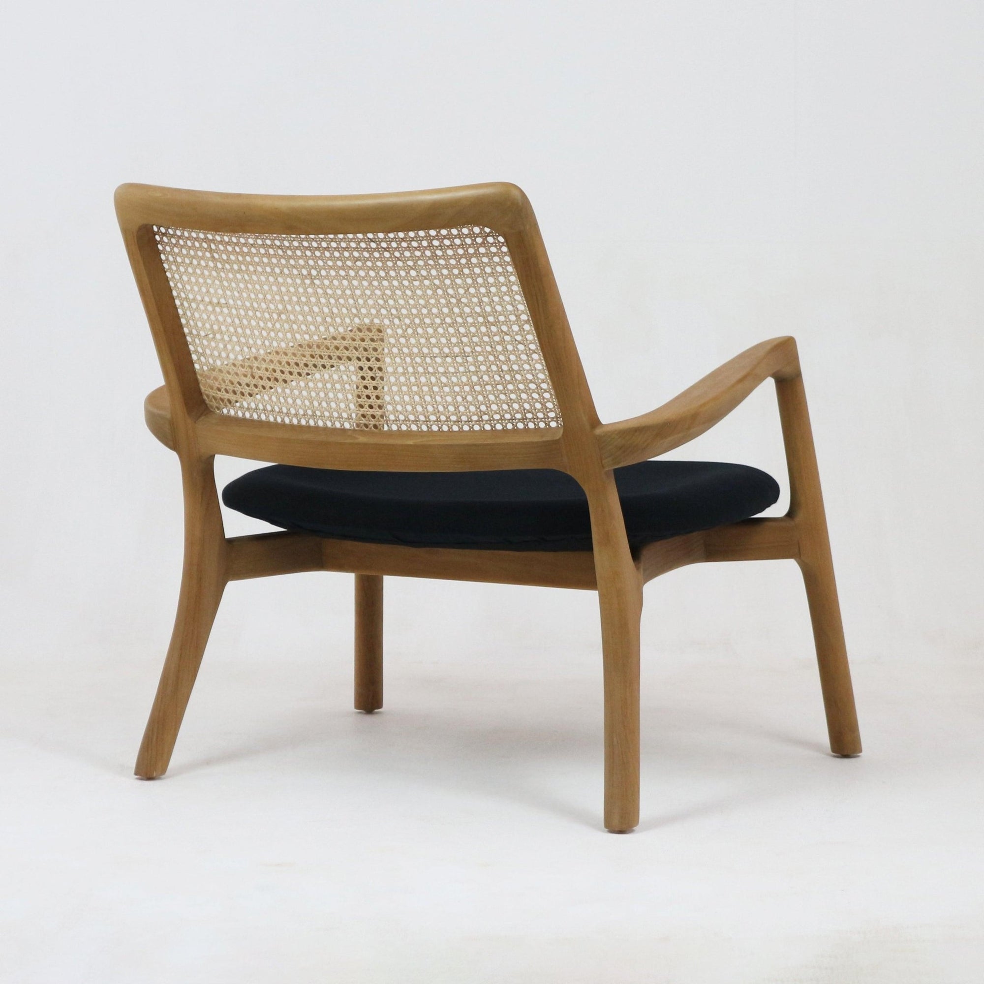 Tulip lounge chair in Teak - INTERIORTONIC