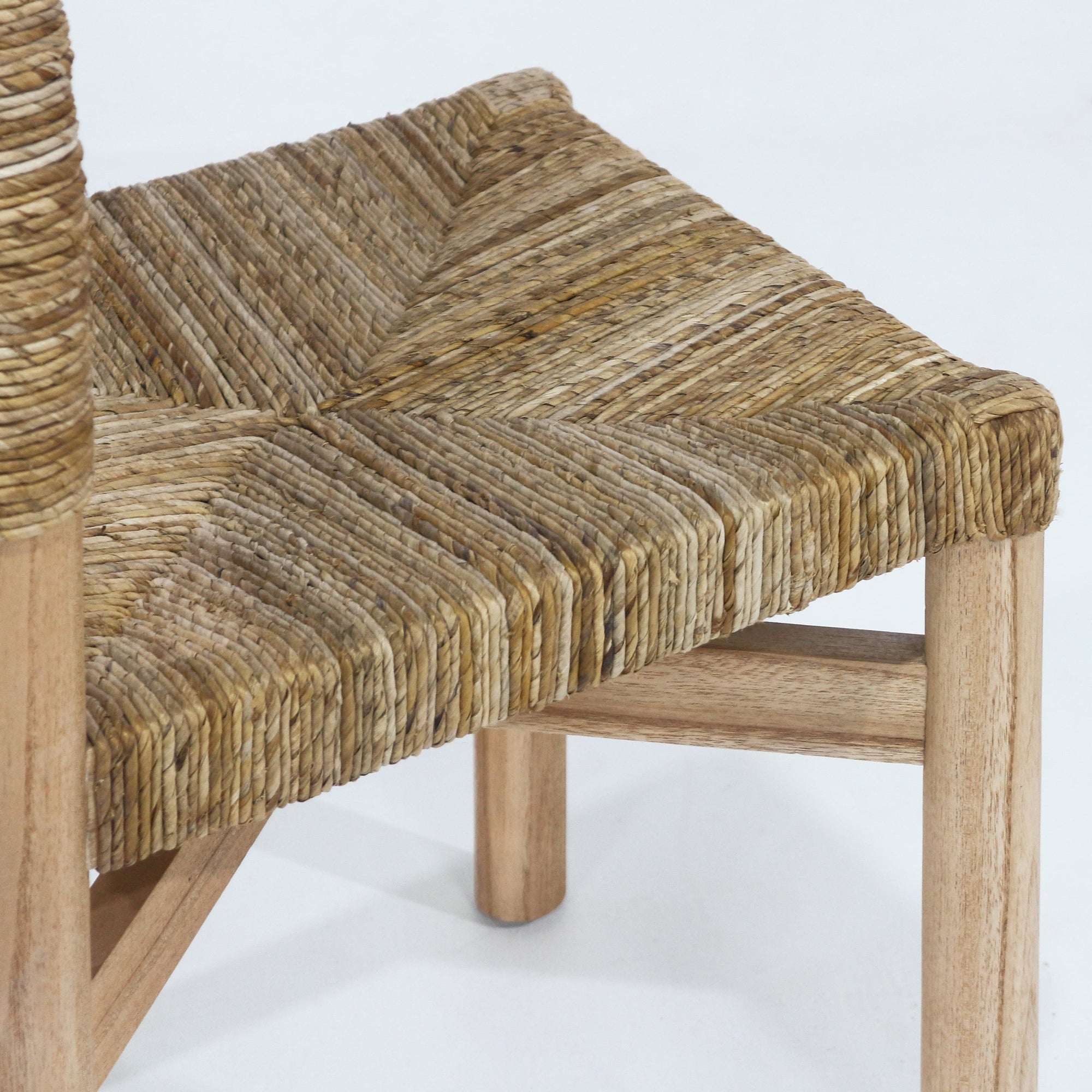 Sarande Dining Chair in Teak and Seagrass - INTERIORTONIC