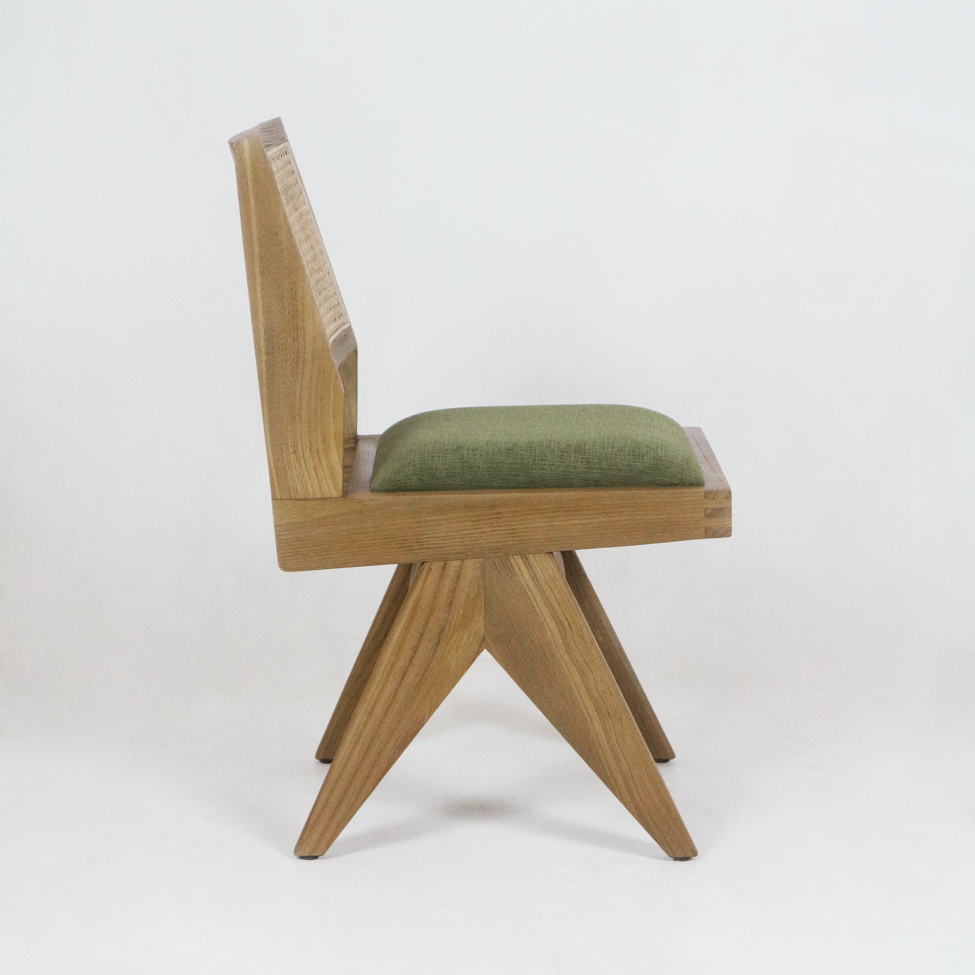 Gepolsterter Jeanneret Armless Side Chair