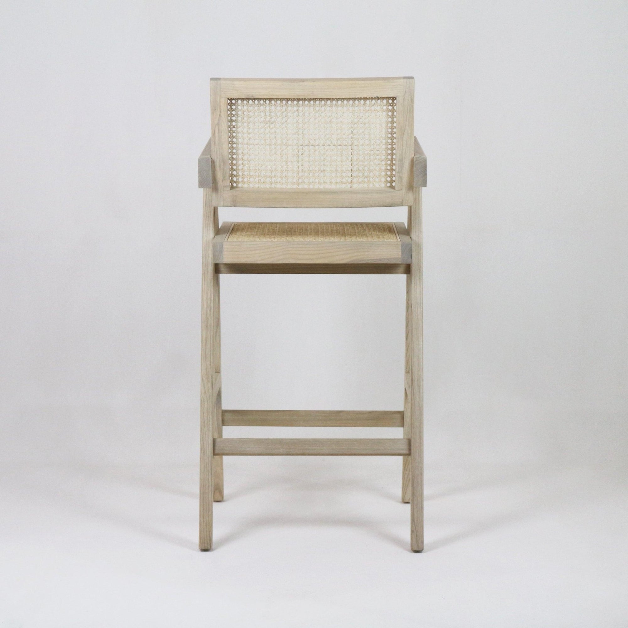 Pierre Jeanneret Barhocker und Tresenhocker - INTERIORTONIC