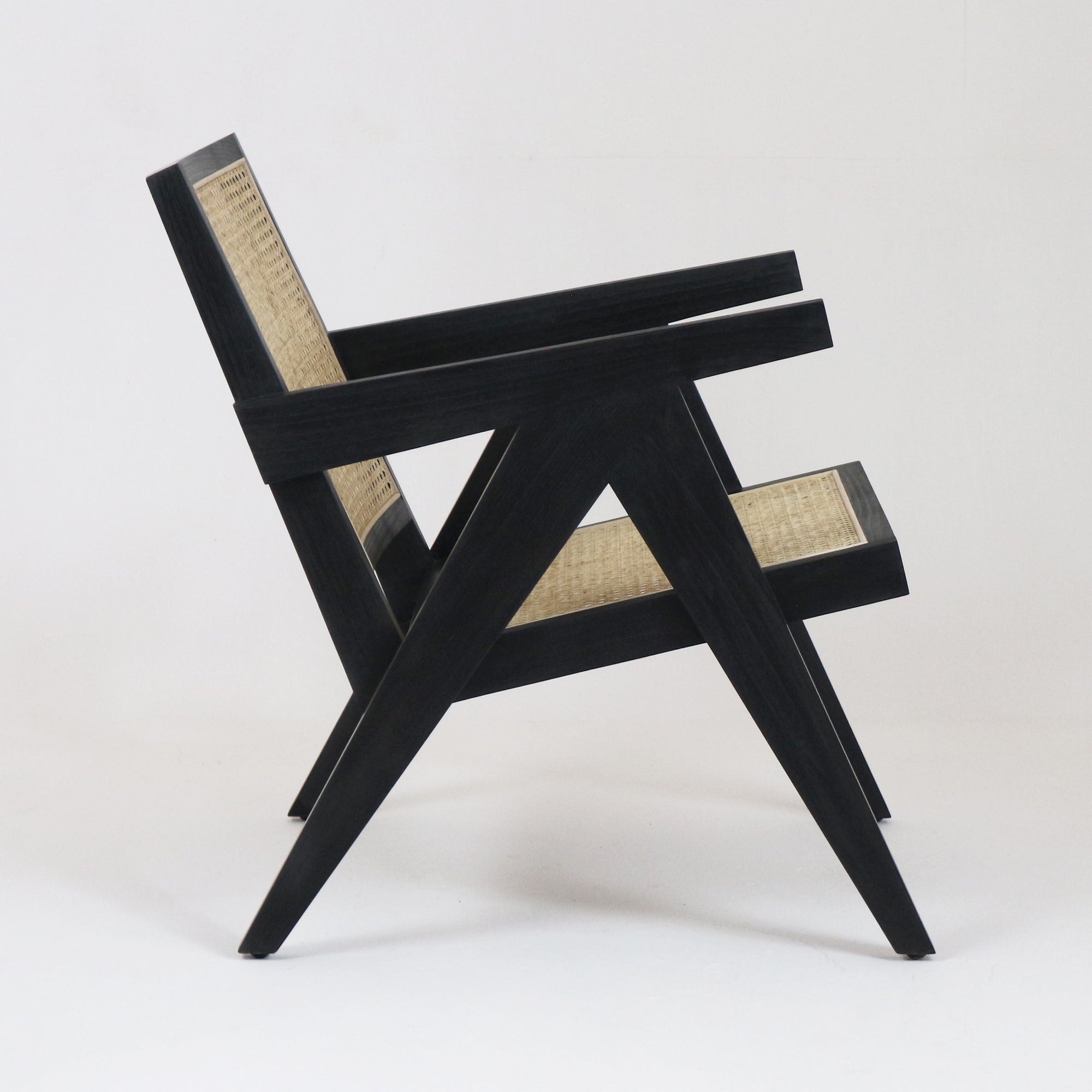 Silla de centro Pierre Jeanneret