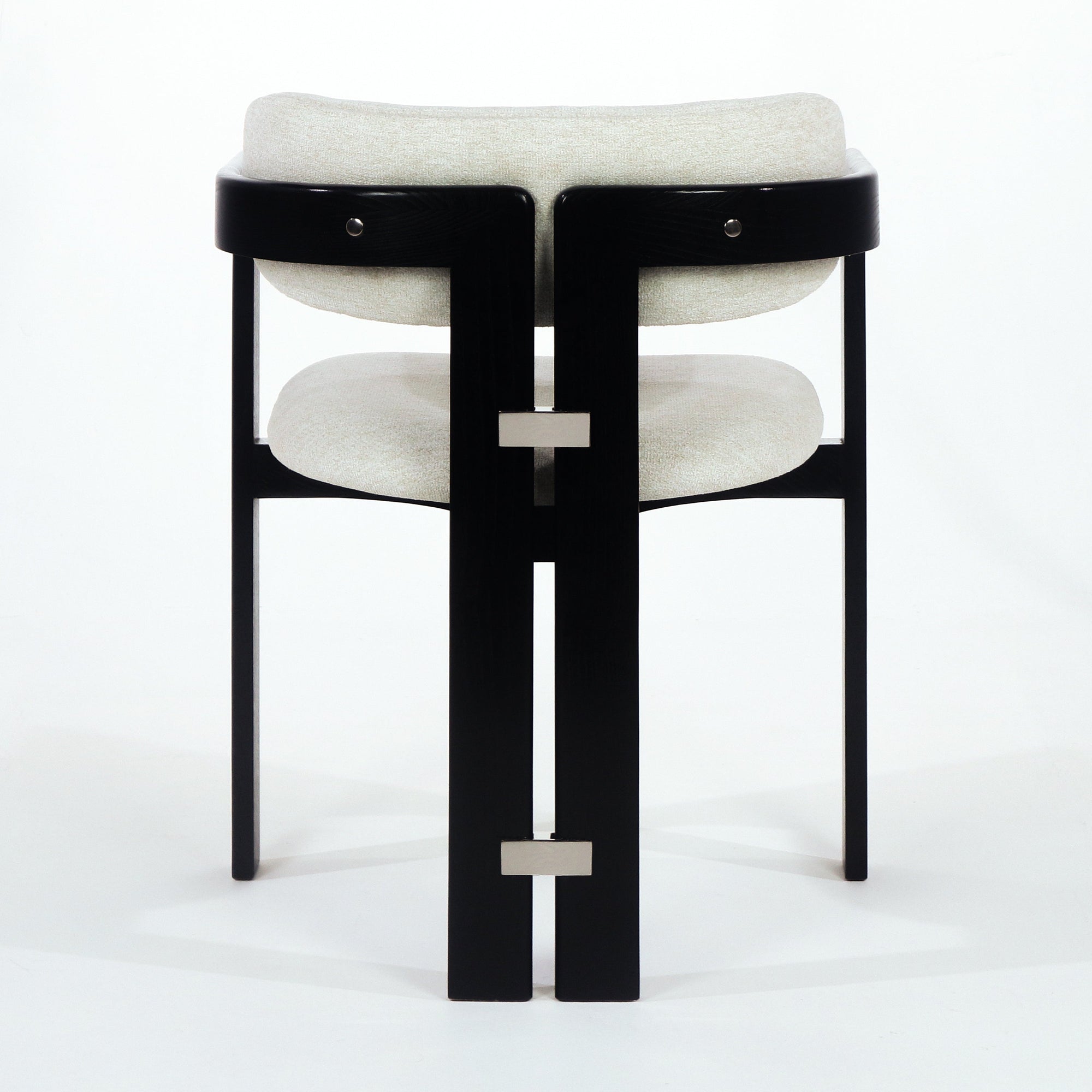 Silla de Comedor Pamplona Negra con Boucle Beige y Detalles de Acero Inoxidable - INTERIORTONIC