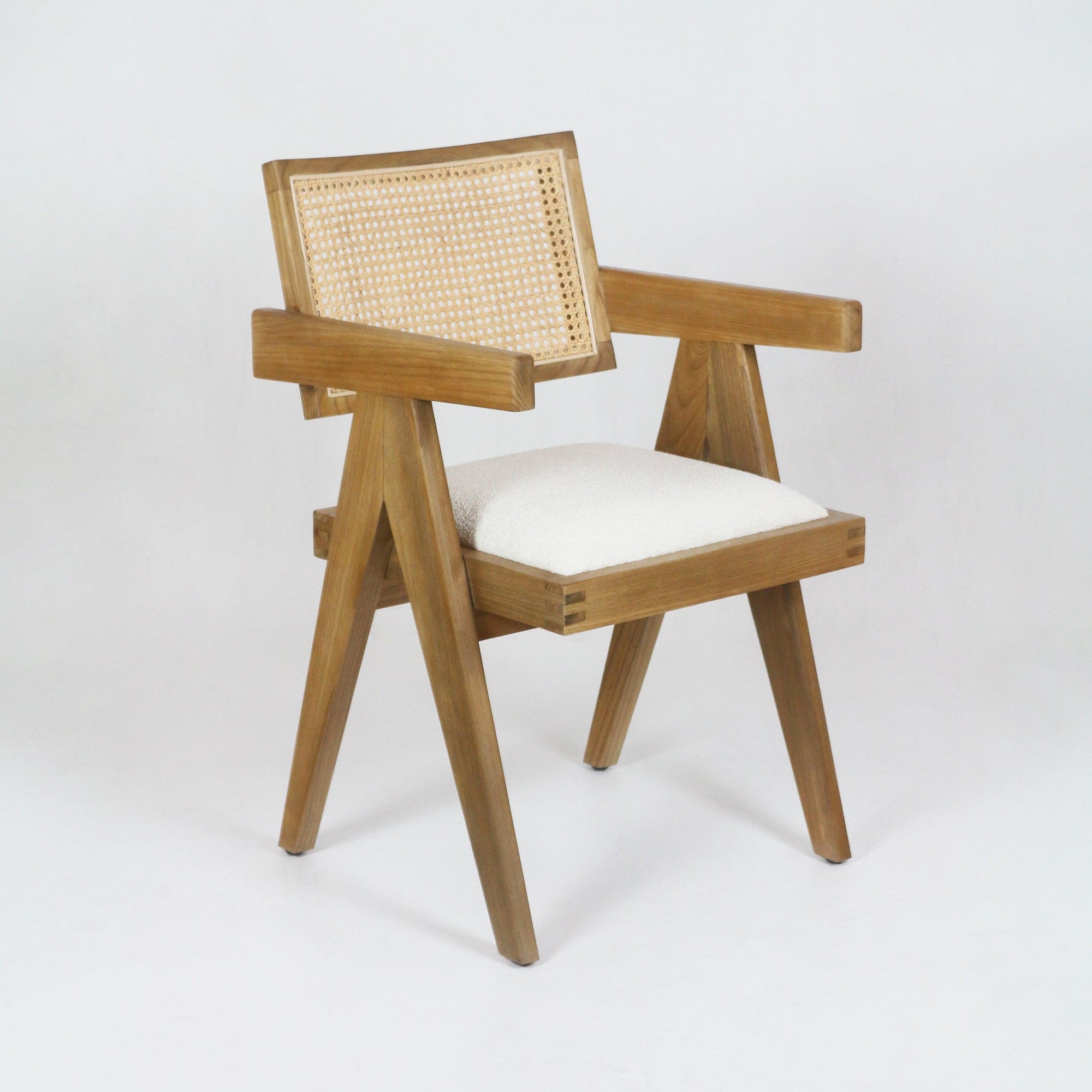 Chaise de salle à manger ou de bureau tapissée Jeanneret Frêne massif - INTERIORTONIC