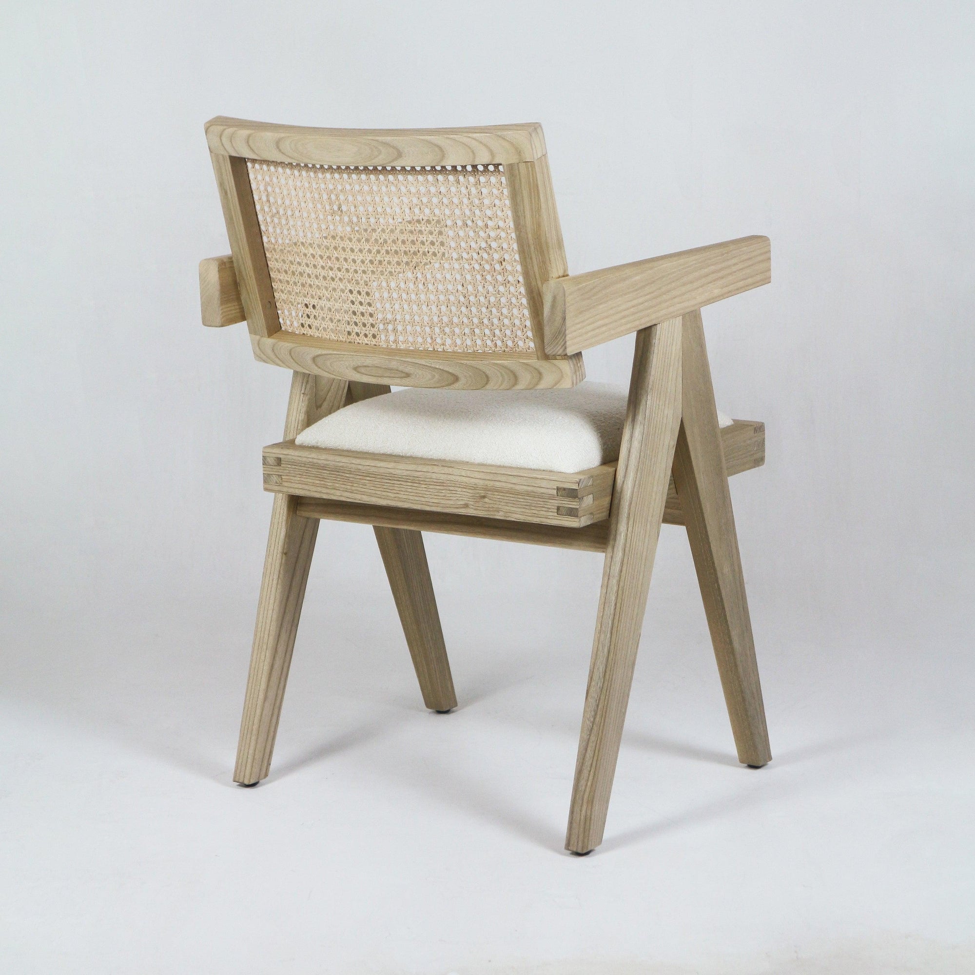 Chaise de salle à manger ou de bureau tapissée Jeanneret Frêne massif - INTERIORTONIC