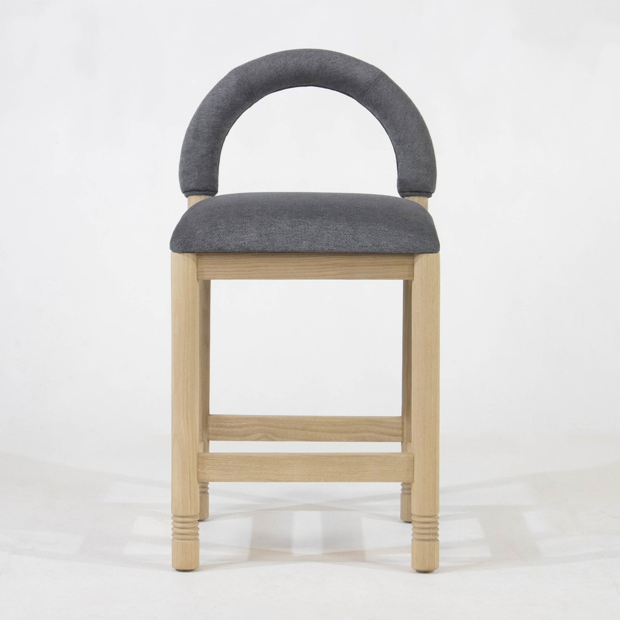 Tabouret de bar et de comptoir Heidi en chêne et bouclé - INTERIORTONIC