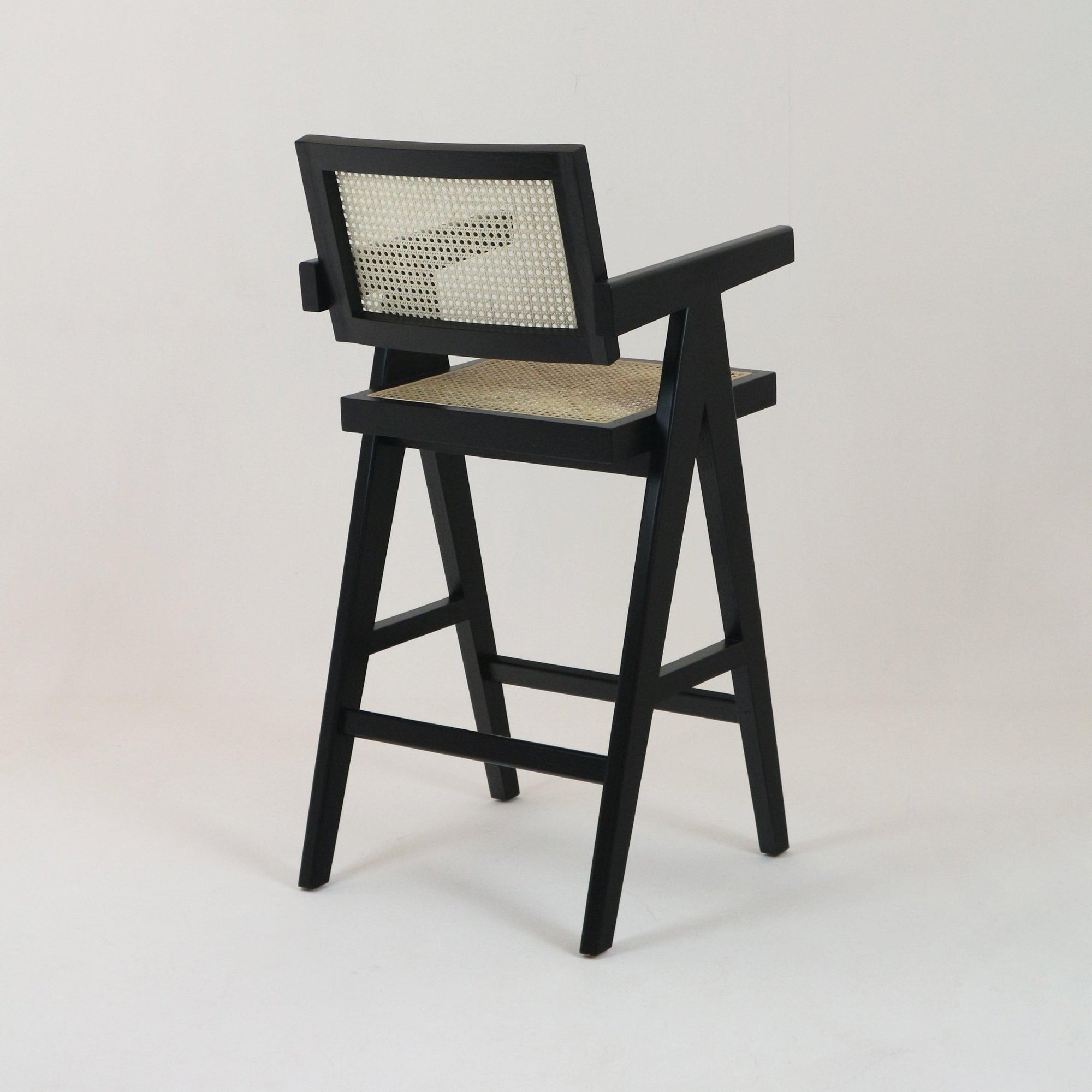 Tabouret de bar et de comptoir Pierre Jeanneret - INTERIORTONIC