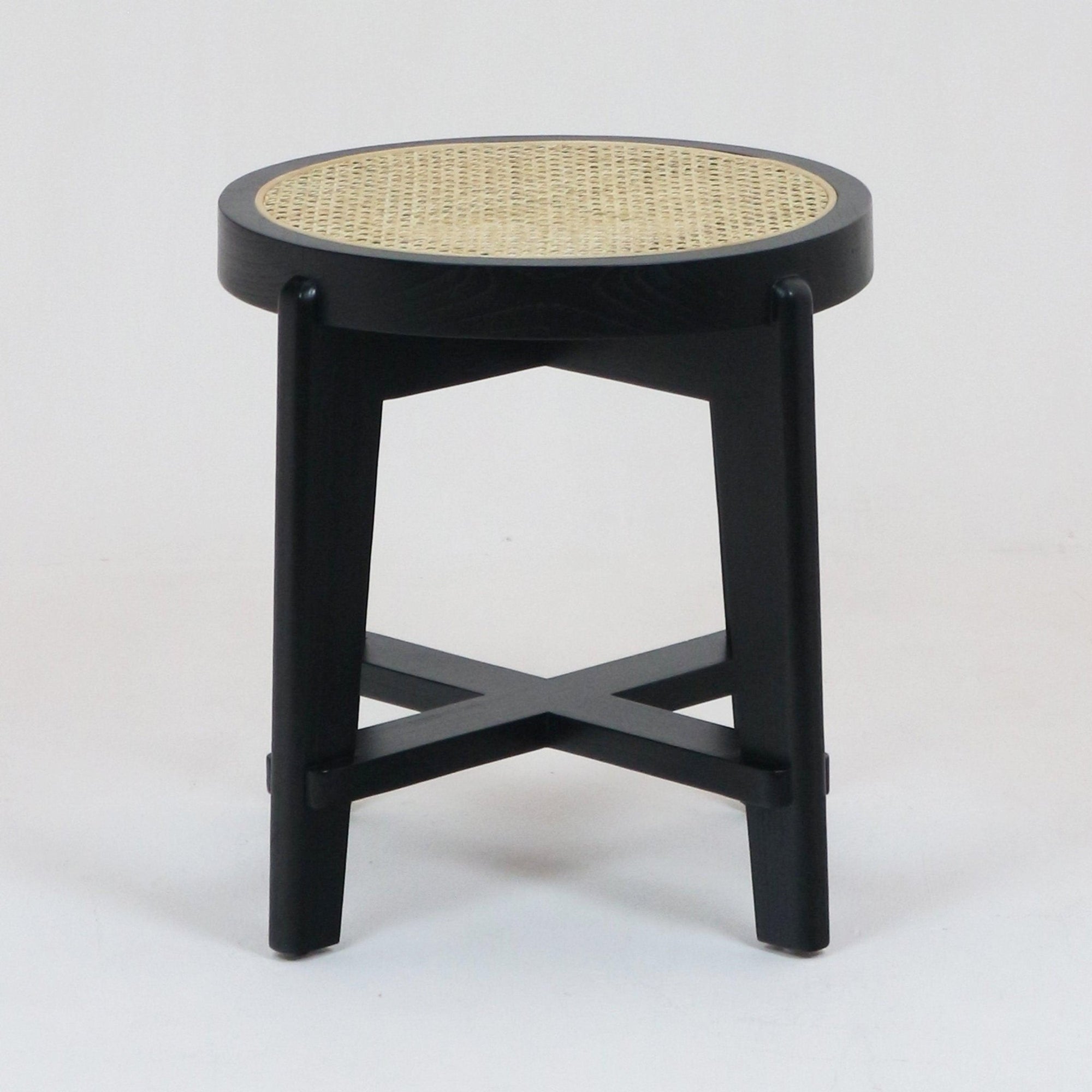 Tabouret ou table d'appoint Pierre Jeanneret - INTERIORTONIC