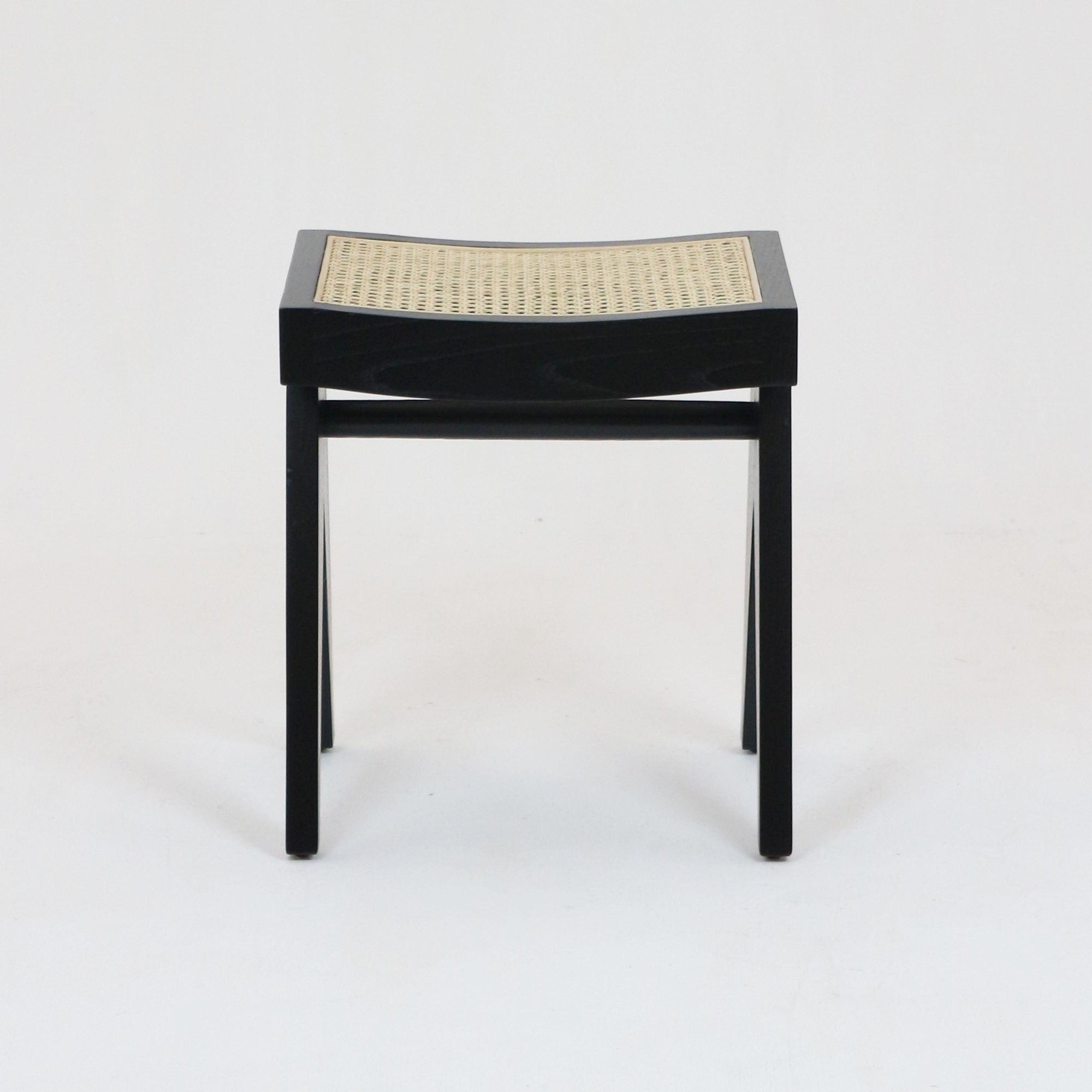 Tabouret de pied Pierre Jeanneret - INTERIORTONIC